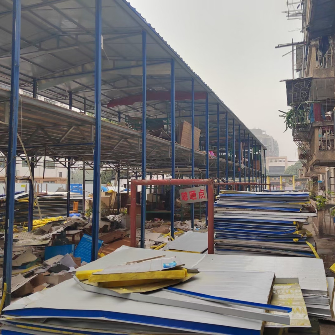 良庆\\活动板房回收：提高建筑资源利用率的有效途径\\